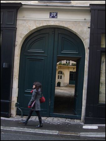 P1890153