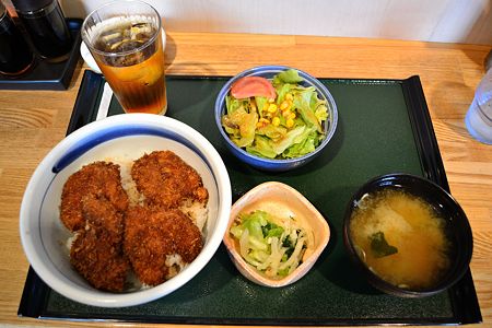 ソースひれカツ丼