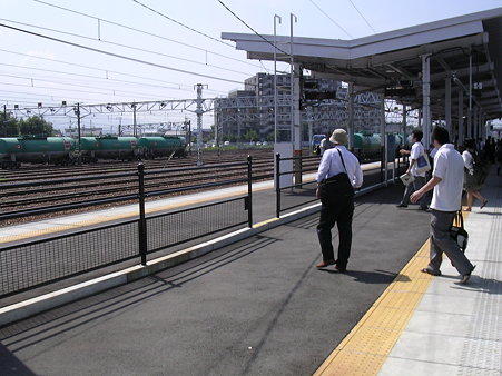 南松本駅ホーム