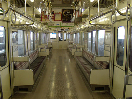 3121F車内
