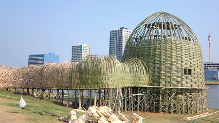 NEC_0379