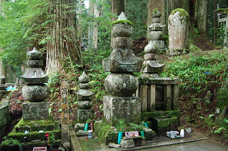 高野山奥の院