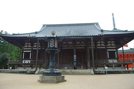 高野山壇上伽藍金堂