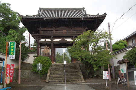 當麻寺仁王門