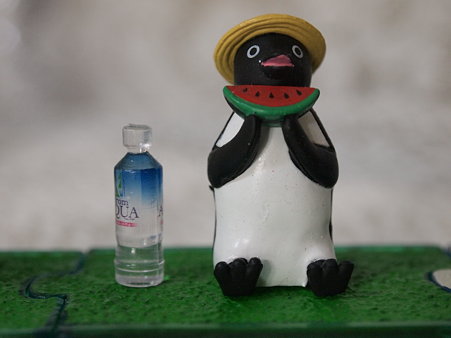 スイカペンギン