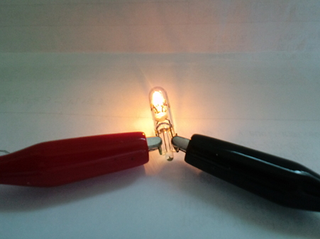 純正の電球