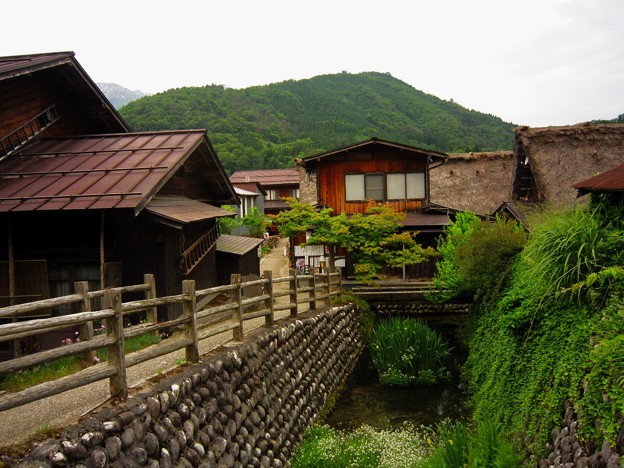 白川村