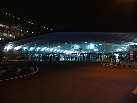 090801-大桟橋 夜