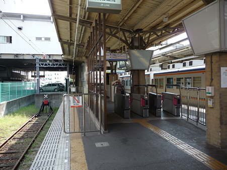 090828-和歌山市駅 (2)