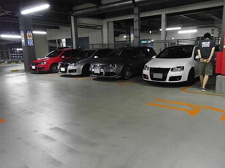 ぞく