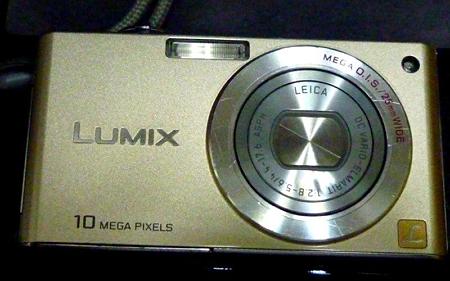 LUMIX FX35