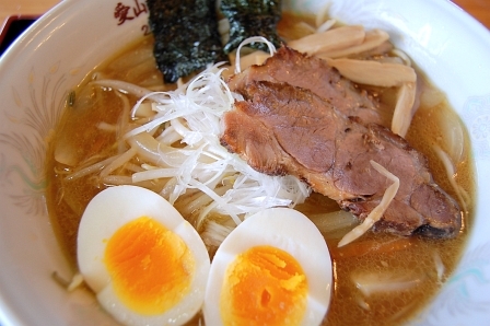愛山渓特製 味噌ラーメン950円
