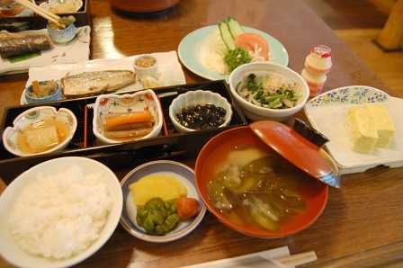 朝食